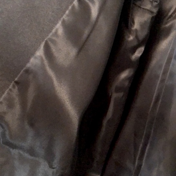 Shiny 3/4 sleeve satin look belted jacket size M - Picture 11 of 17